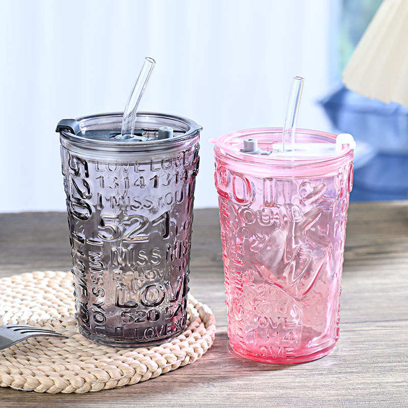 Creative relief glass cups, couple internet-famous water cups, household covered straw cups, high appearance level gift coffee cups wholesale Application Scenario