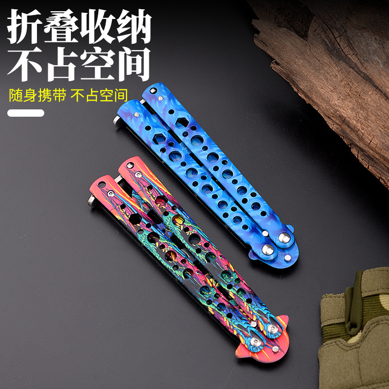 The head worker in the CSGO game practiced butterfly, trained with 4-hole tools, practiced folding and swinging the knife, and the butterfly knife Application Scenario