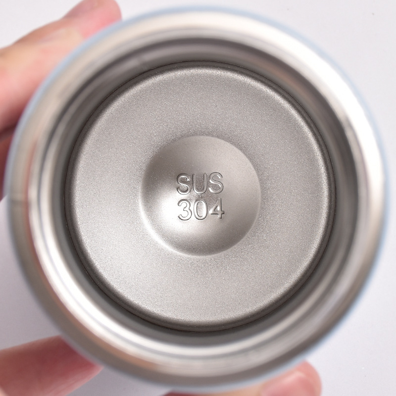 Customized Harajuku style 304 stainless steel insulated cup, simple mini straight water cup, campus men and women's casual pea cup Application Scenario