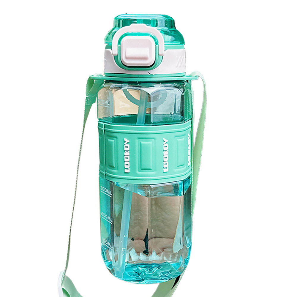 Simple diamond-shaped sports straw cup, summer outdoor fitness slanted water cup with scale, portable cross-border plastic cup Item Picture