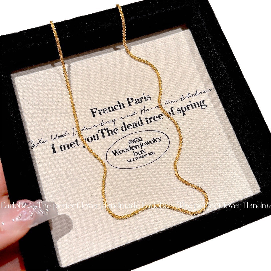 Golden shimmering bare chain, starry sky titanium steel necklace for women, vacuum electroplated, does not fade, popular online collarbone chain Item Picture