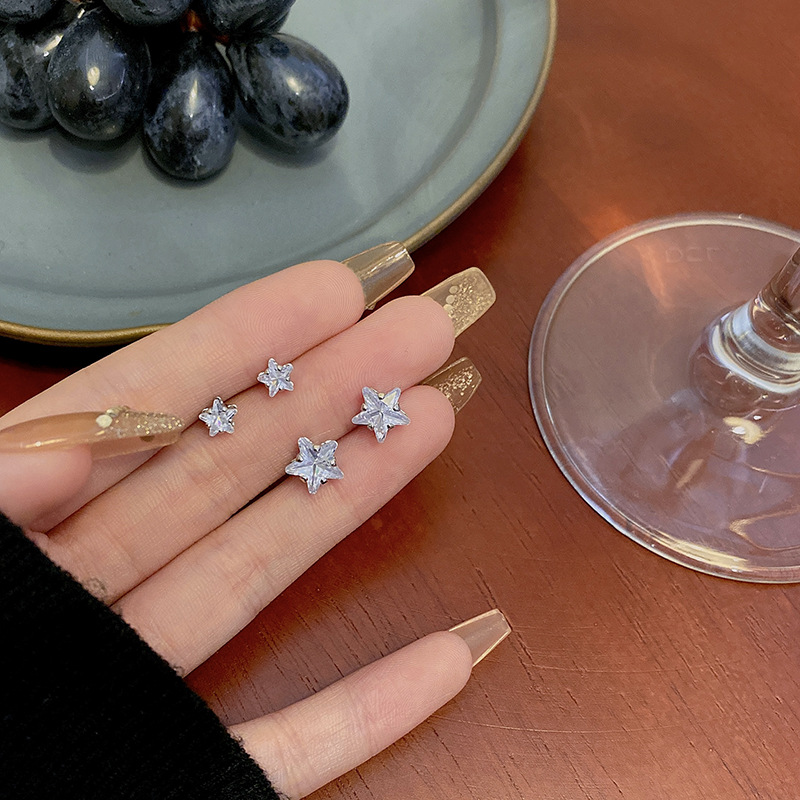 S925 Silver Needle Exquisite Zircon star Earrings, women's cold style, simple and high-end feel, five-pointed star stud earrings wholesale full figure