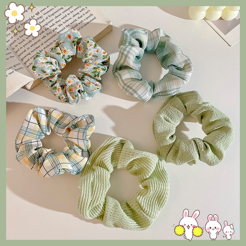 Forest-style Xianmei hair Band 2023 New style green pig intestine high-end simple leather band hair band for women details Picture