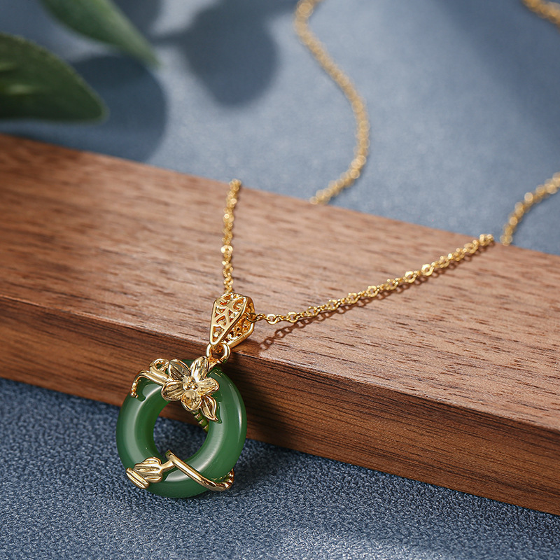 Chinese-style simple and fashionable green lotus peace buckle, a niche design sense titanium steel necklace, a versatile accessory for women's charm details Picture