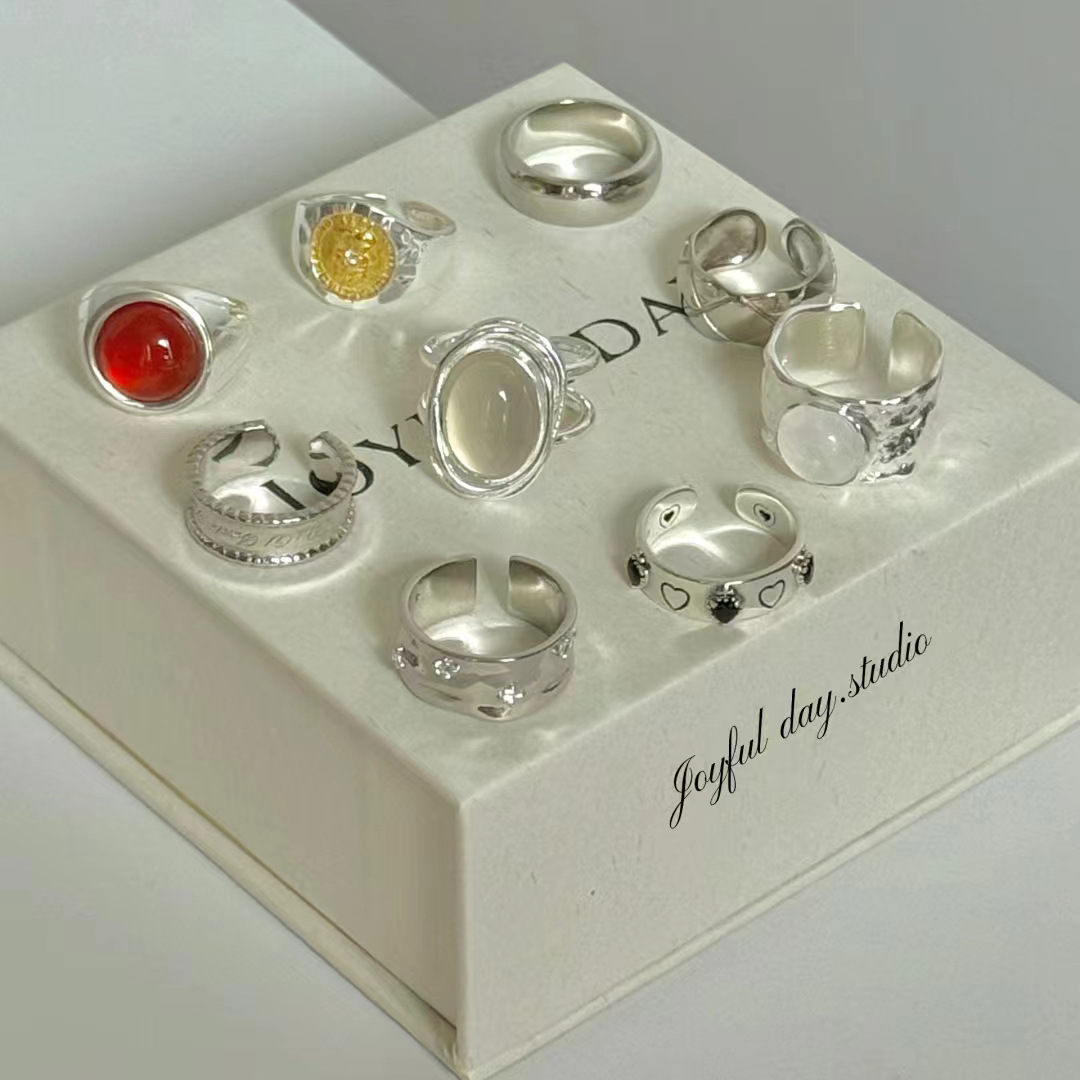 Retro light luxury open ring, a sophisticated and fashionable index finger ring that is popular on the Internet, simple and individual full figure