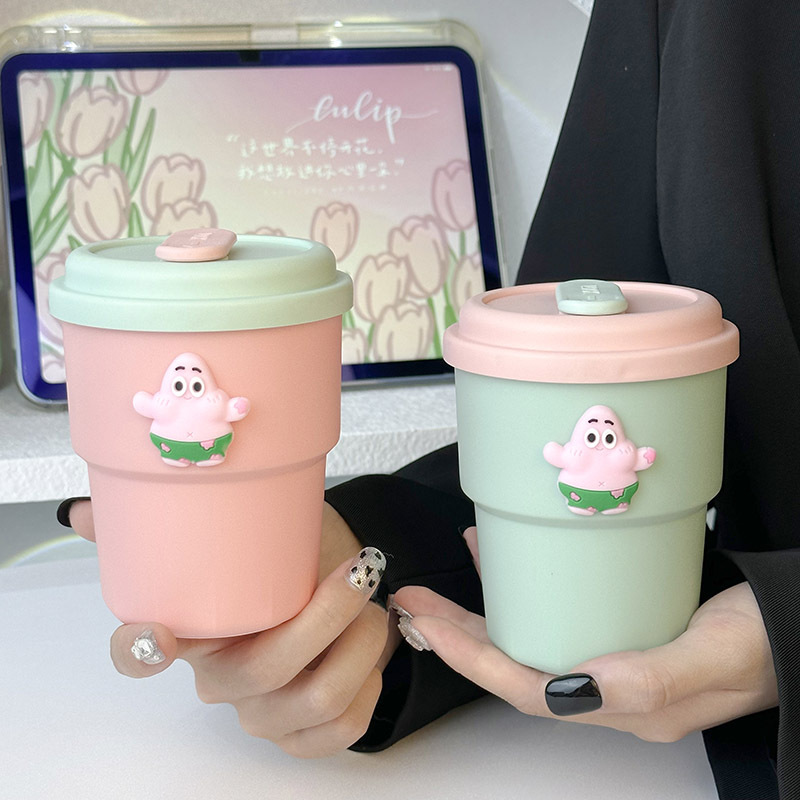 Sealed and leak-proof plastic cup with straw, new plastic PI Daxing water cup for female office workers, heat-resistant full figure