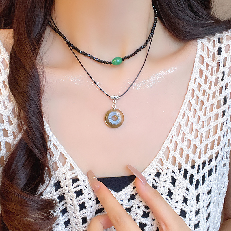 New Chinese-style Zen-inspired ancient-style peace pendant necklace for women, a retro and versatile double-layer layering collarbone chain, a new elegant accessory Specification drawing