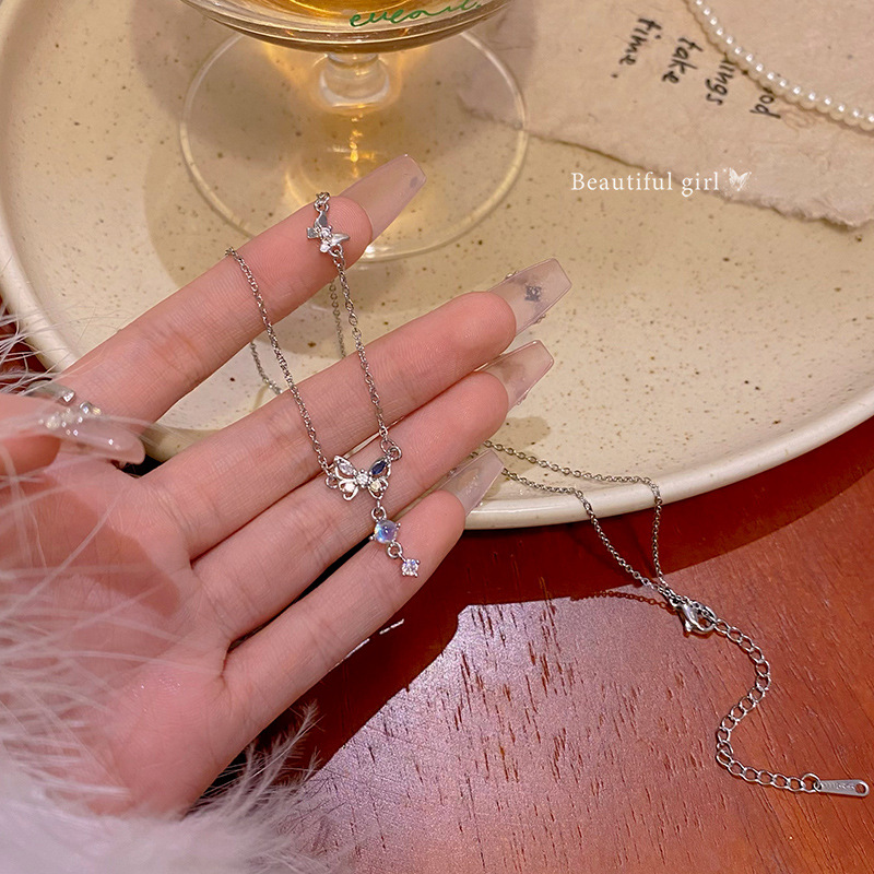 A unique design of the 2024 new butterfly tassel necklace for women with an ethereal charm. It is a collarbone necklace accessory for young girls full figure