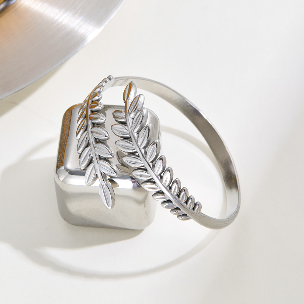 New leaf-shaped stainless steel open bracelet for women, simple and cold style, adjustable wheat ear bracelet, in stock in Yiwu Specification drawing