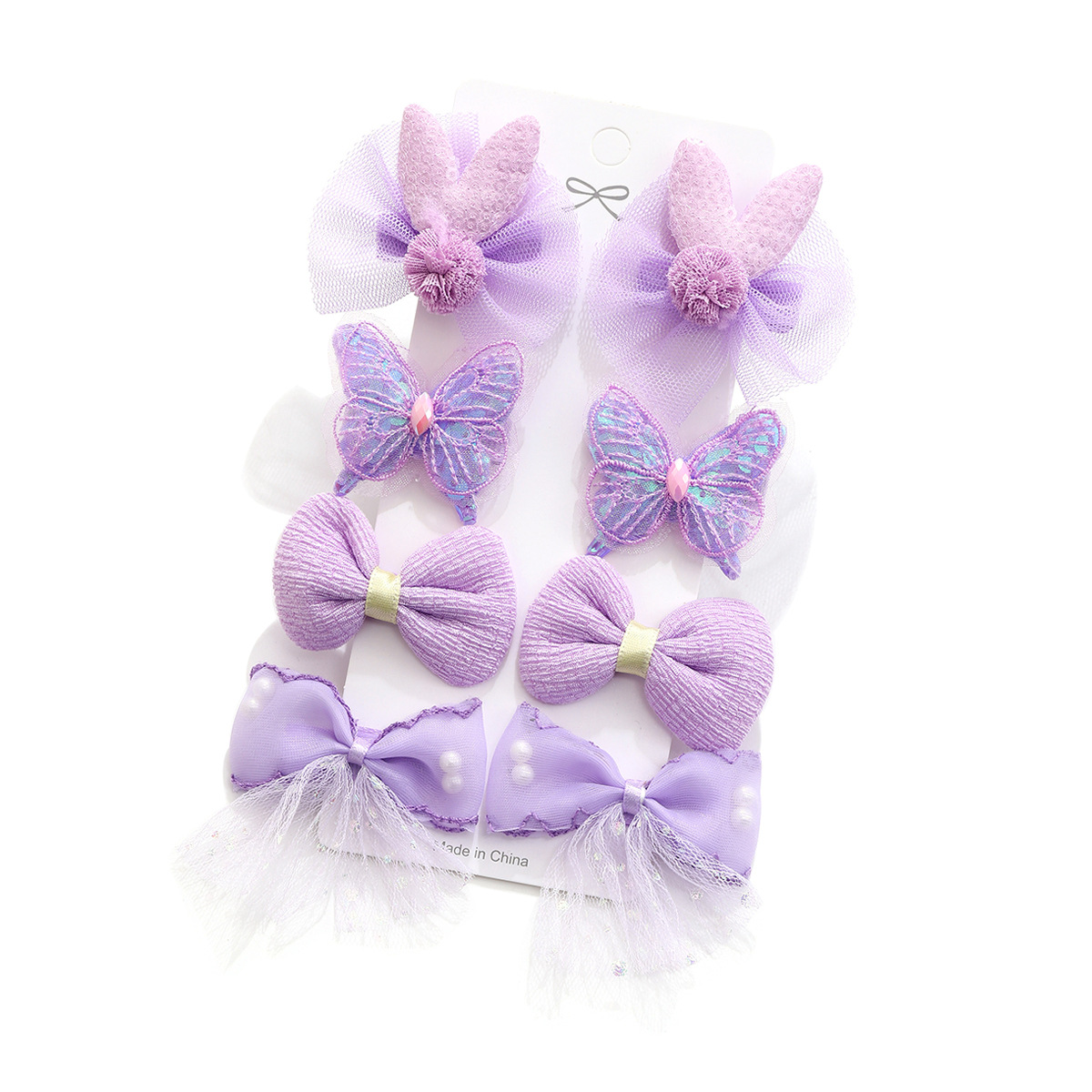 The children's hairpin is super cute with a bow. The baby fabric hairpin won't hurt the hair. The little girl's bangs side clip headwear Item Picture