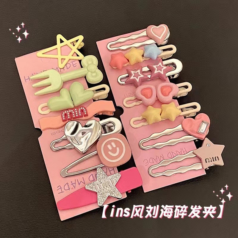 Sweet and cool Dopamine Girl Millennium style side bangs clip duckbill clip headwear hairpin 2023 New style broken hairpin for girls Application Scenario