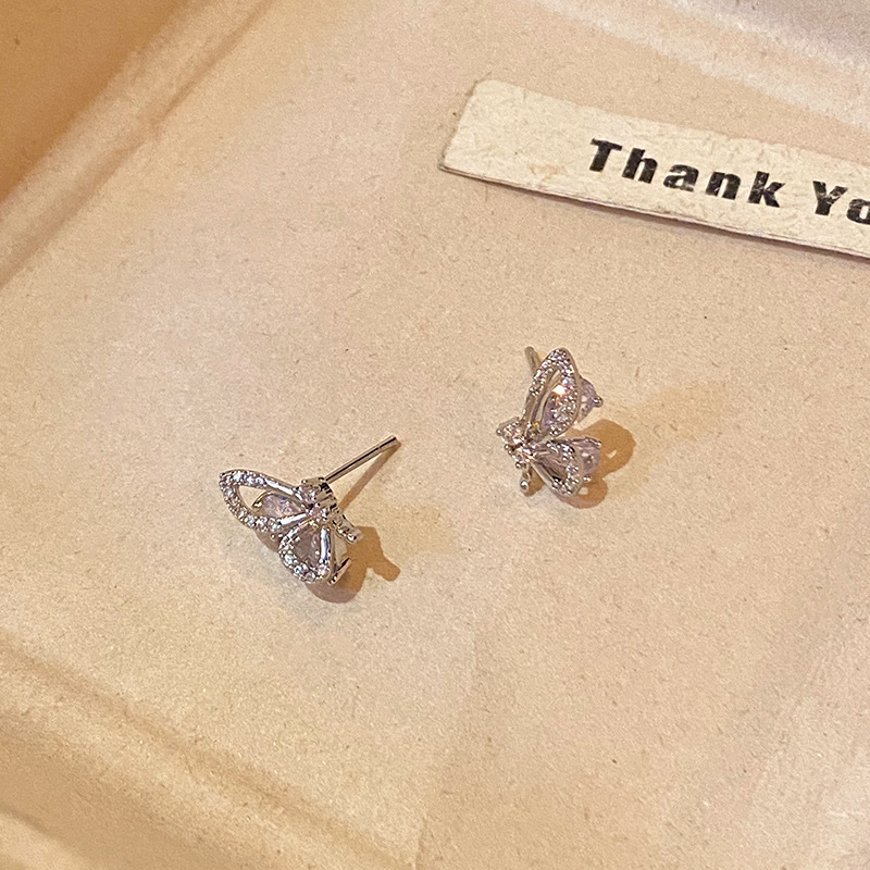 Micro-studded zircon butterfly stud earrings for women, light luxury, niche and exquisite earrings, high-end and elegant, internet-famous earrings wholesale Specification drawing