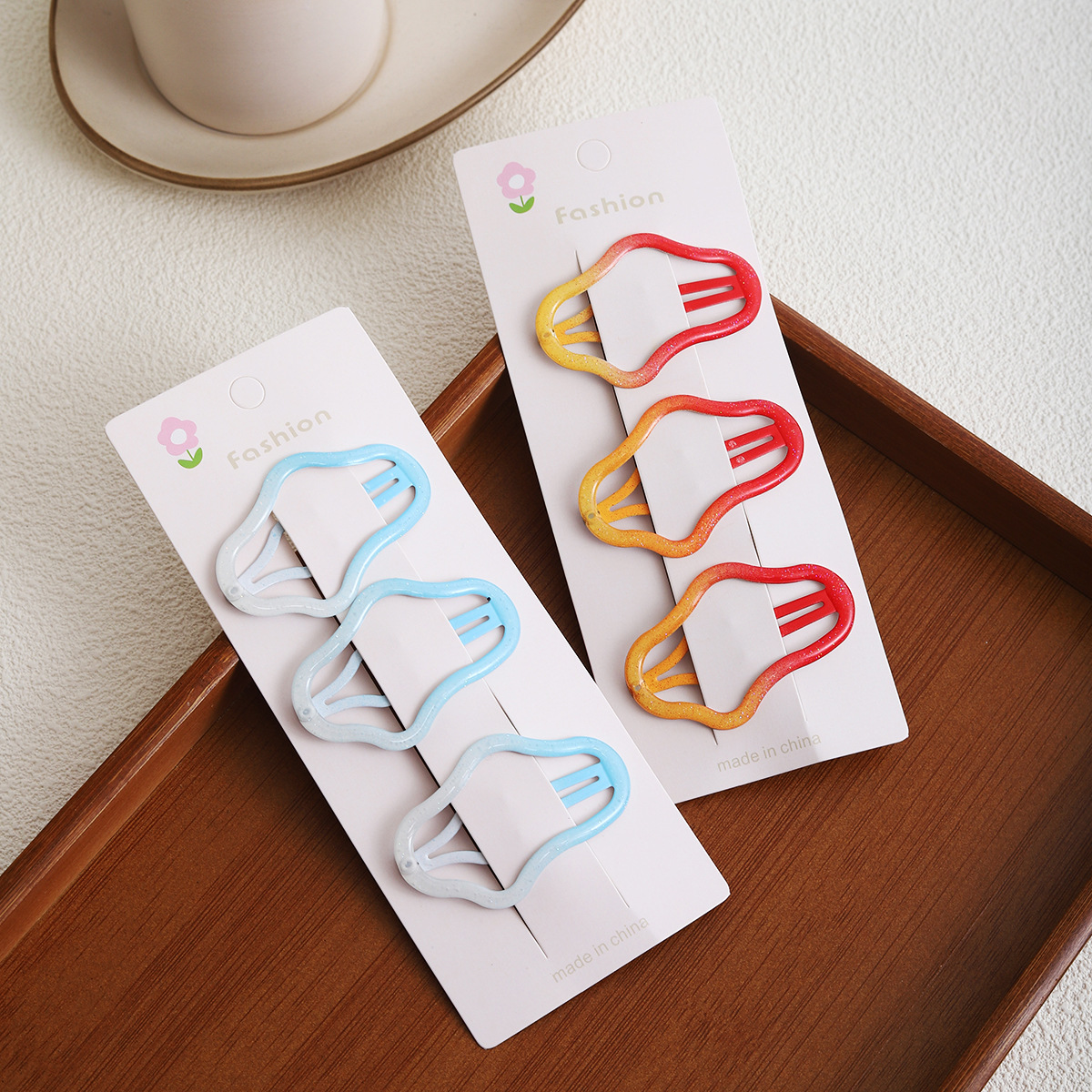 Gradient cloud hair clip headwear, cute children's bangs clip, flower fringe clip, girl side small alloy hair clip Specification drawing
