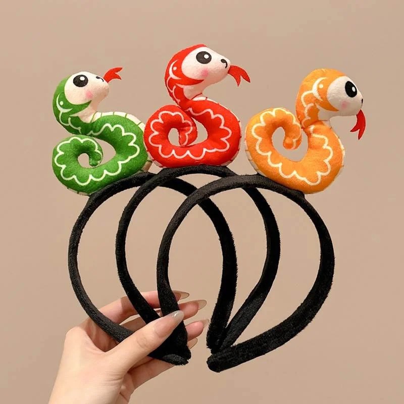 Hair bands for the Year of the Snake and the zodiac year, New Year cartoon zodiac doll headbands, autumn and winter New Year atmosphere hairpins, New Year greeting headwear details Picture