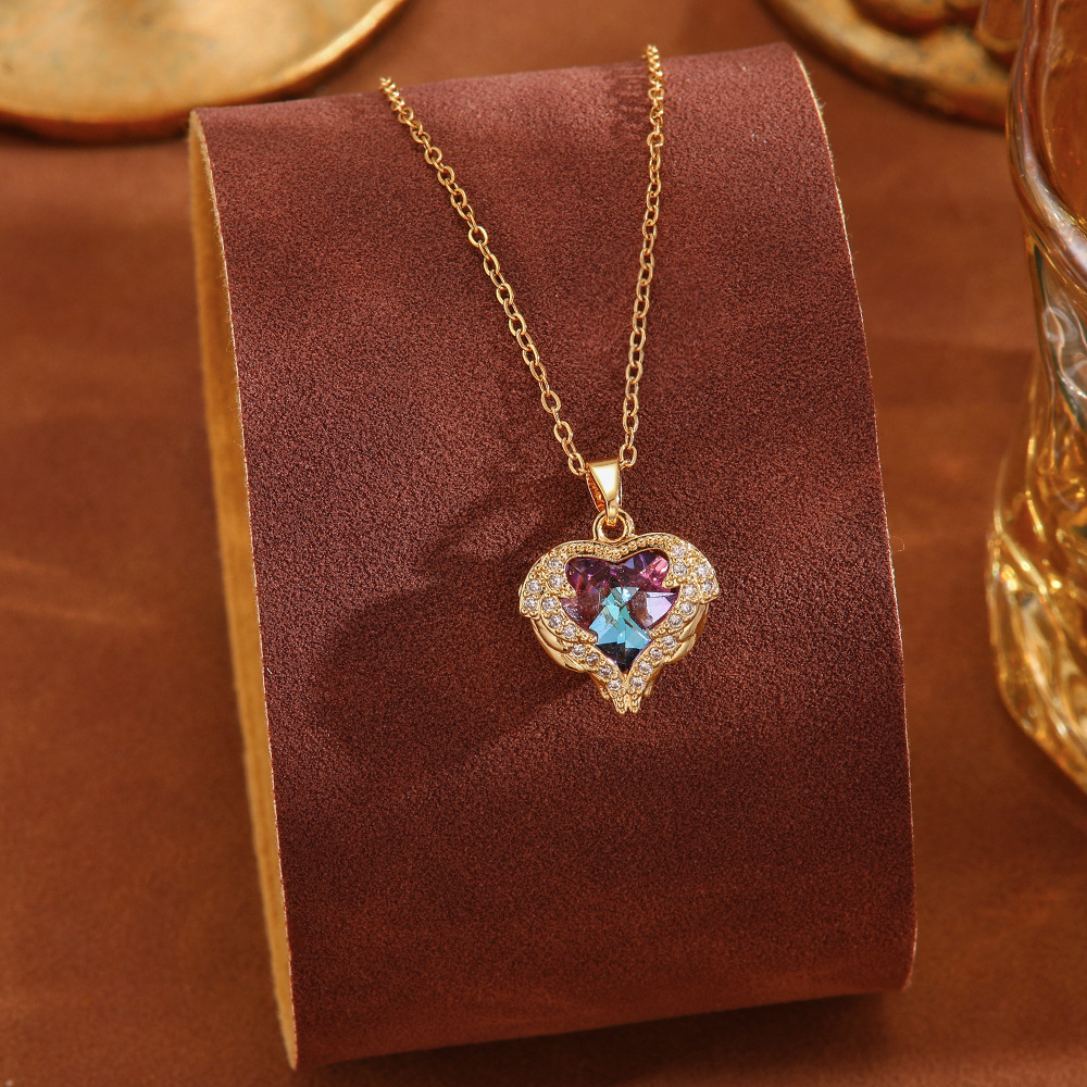 Cross-border titanium steel necklace for women, with a unique and high-end look, features copper micro-inlaid colored heart-shaped zircon jewelry that does not fade details Picture