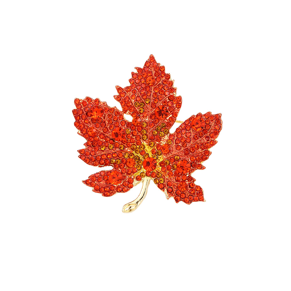 Cross-border European and American diamond-encrusted gradient red maple leaf brooch, retro design sense, exquisite and fashionable coat and suit pin Item Picture