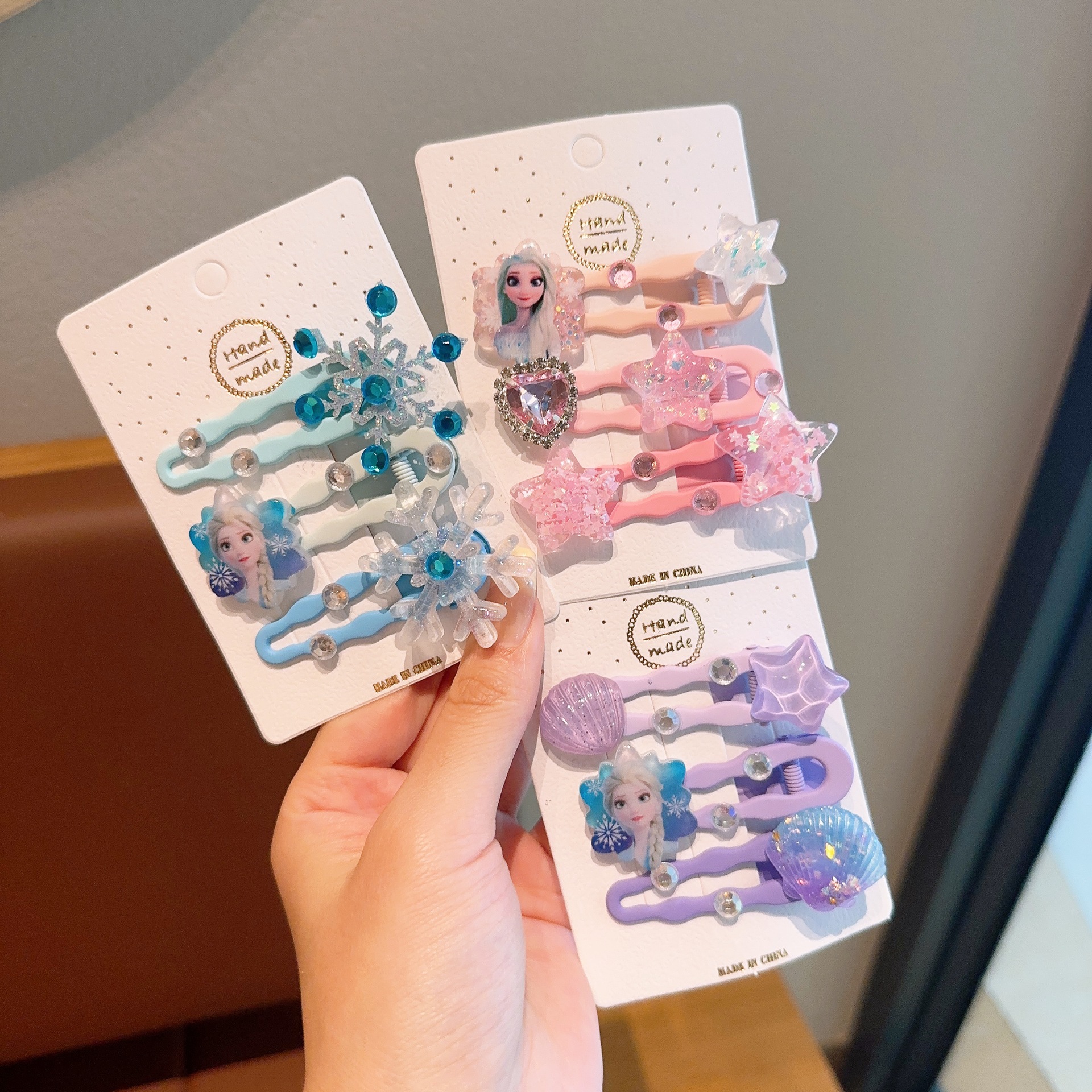 Princess Elsa hairpin Headwear, children's hairpin, side hair clipping clip, girls' cartoon Frozen Elsa hair accessory details Picture