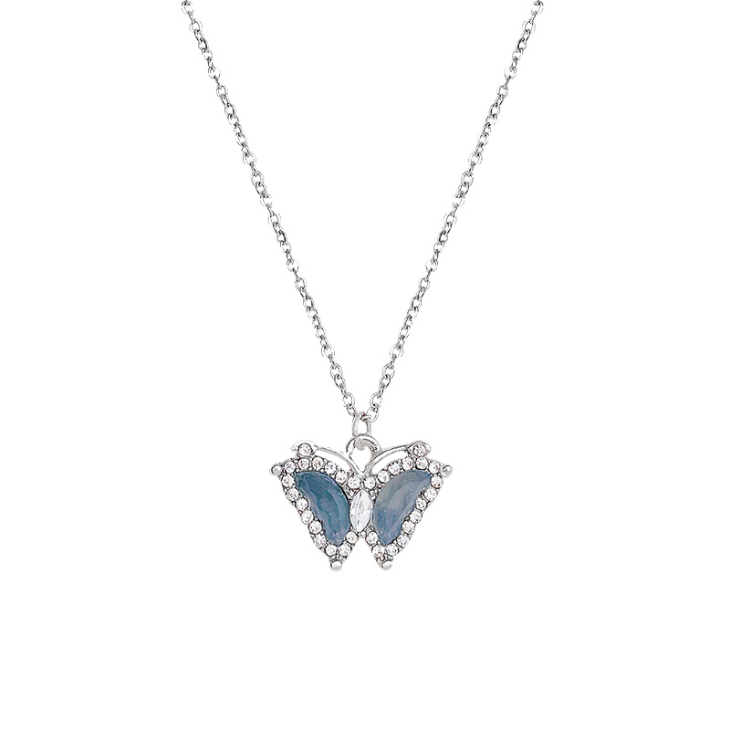 Ice crystal butterfly pendant necklace, a cold and elegant female style with a high-end diamond-encrusted collarbone chain, a versatile and stylish necklace accessory wholesale Item Picture