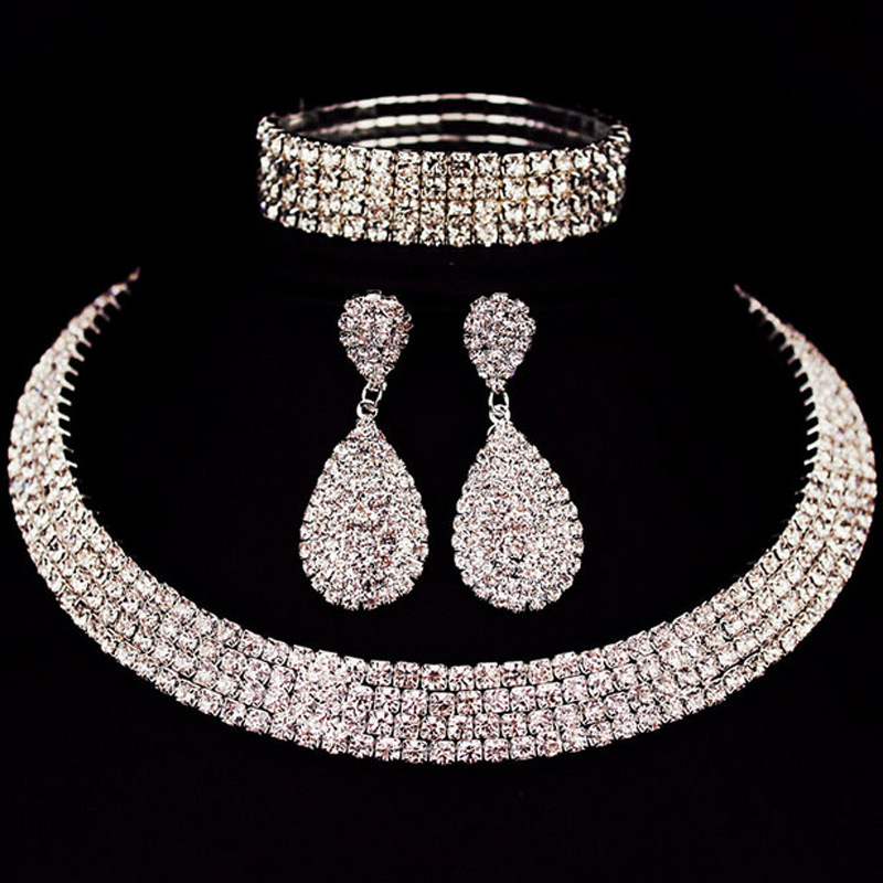 European and American fashion luxury, full diamonds, shiny rhinestones, necklaces, bracelets, water drop earrings set, bridal accessories, 4 rows, 4526 full figure