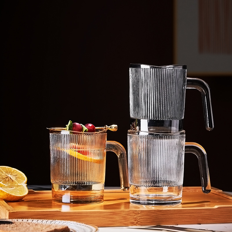Simple lip-lip line vertical stripe glass handle cup, household water cup, juice coffee cup, milk cup, beverage beer mug Application Scenario