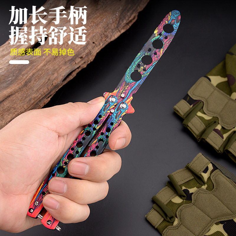 The head worker in the CSGO game practiced butterfly, trained with 4-hole tools, practiced folding and swinging the knife, and the butterfly knife Specification drawing