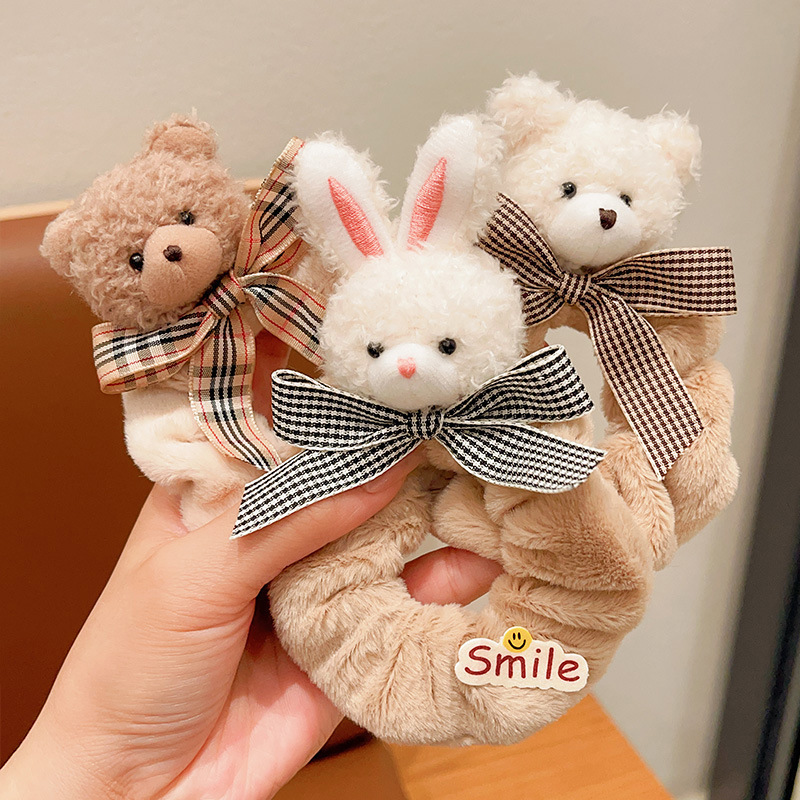 Children's bear cartoon hair band, autumn and winter girls' high-elasticity ponytail headwear, little girls' bun hair band hair accessory details Picture