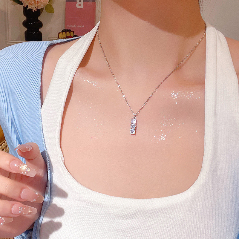 Sparkling starry Sky titanium steel necklace for women, summer light luxury sweater chain, high-end zircon pendant, collarbone chain accessory for women Application Scenario