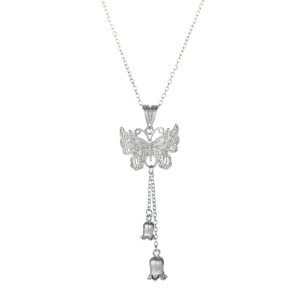 Exquisite and girlish butterfly love flower necklace, creative design for women, lily of the valley tassel butterfly pendant, titanium steel collarbone chain Item Picture