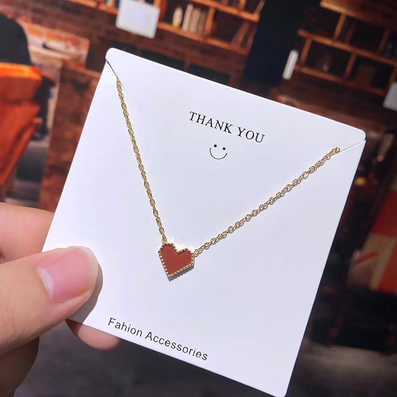 A light luxury style simple geometric small red heart titanium steel necklace with a unique female charm, an ins trendy heart-shaped collarbone chain accessory Specification drawing
