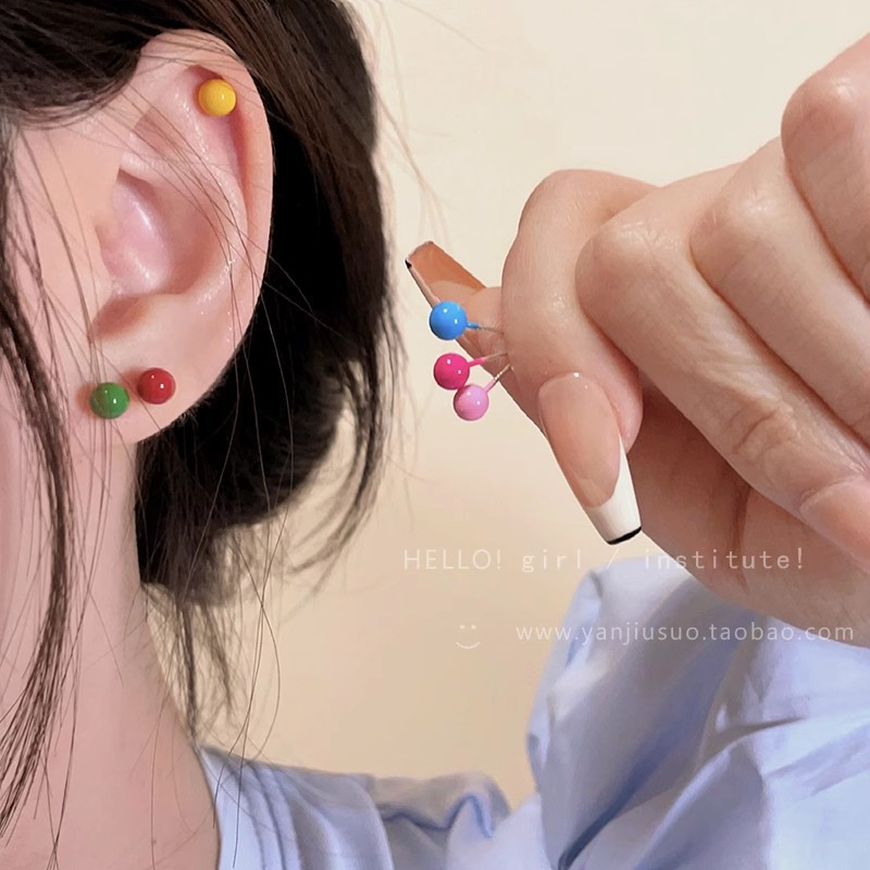 925 Silver Needle Personalized Light Luxury Set Earrings, high-end, niche and exquisite stud earrings, fashionable and versatile commuting earrings for women details Picture