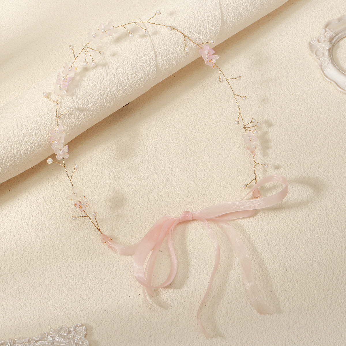 Korean-style simple bride hair bands, ancient-style beautiful pearl beaded hair accessories, forest-style handcrafted butterfly braided hair bands wholesale Specification drawing