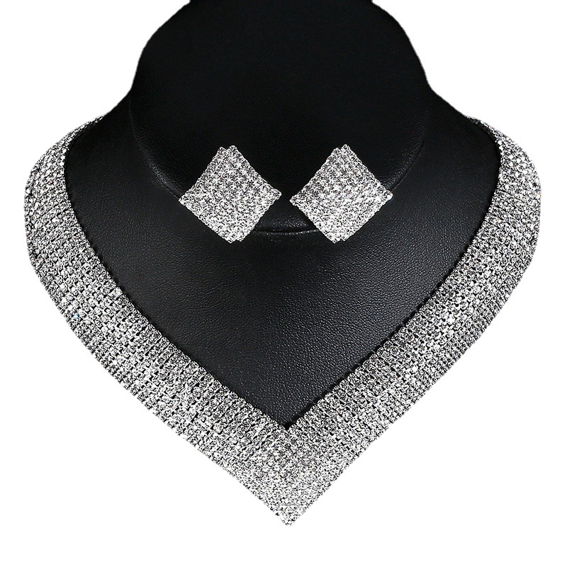 The N5423 set of elegant and shiny rhinestone luxury earrings, earrings, necklaces and bracelets for brides, a cross-border bestseller from Europe and America Item Picture