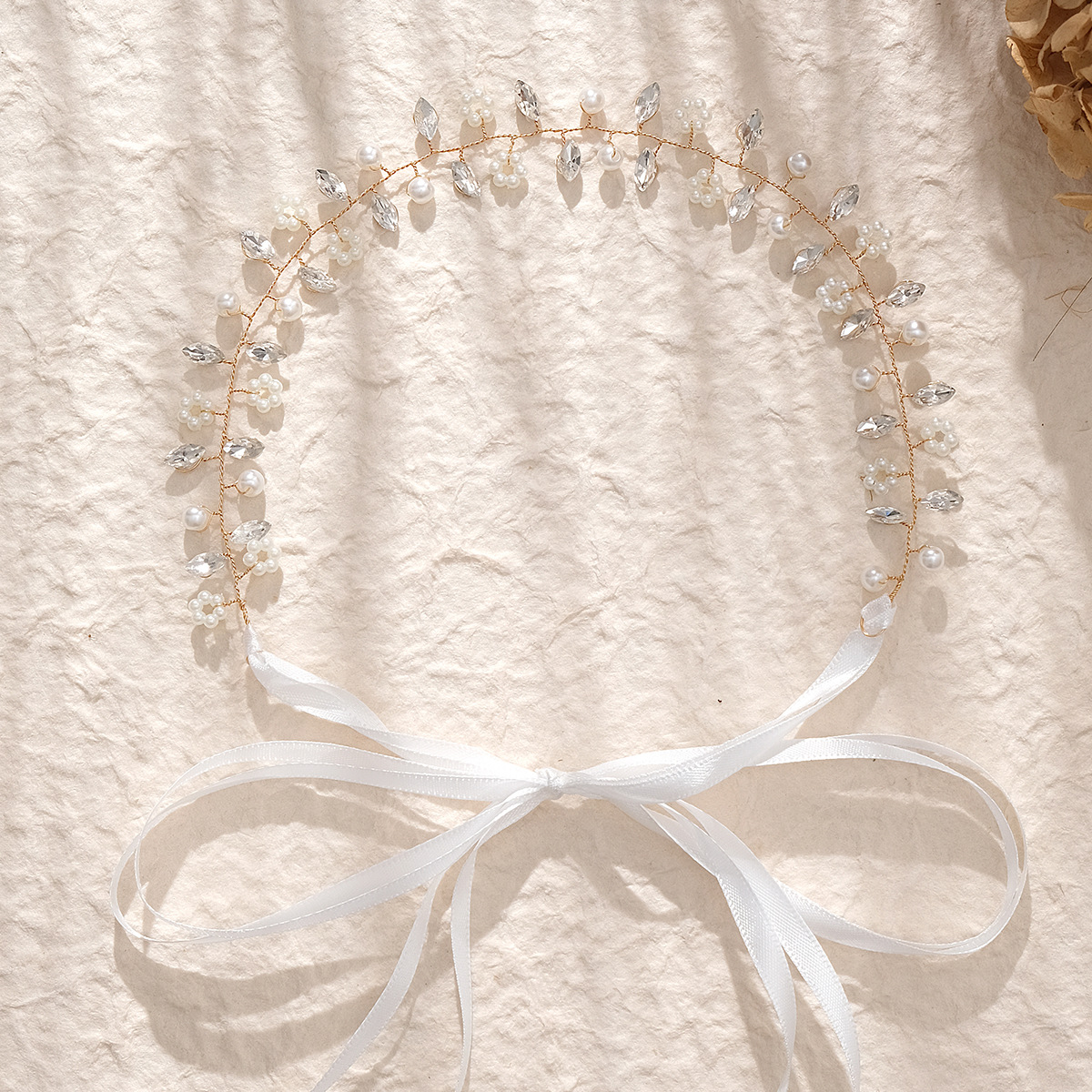 miallo cross-border export headwear, handcrafted rhinestone and pearl bridal hair bands, Korean-style wedding dresses and evening gowns, updo hair accessories full figure