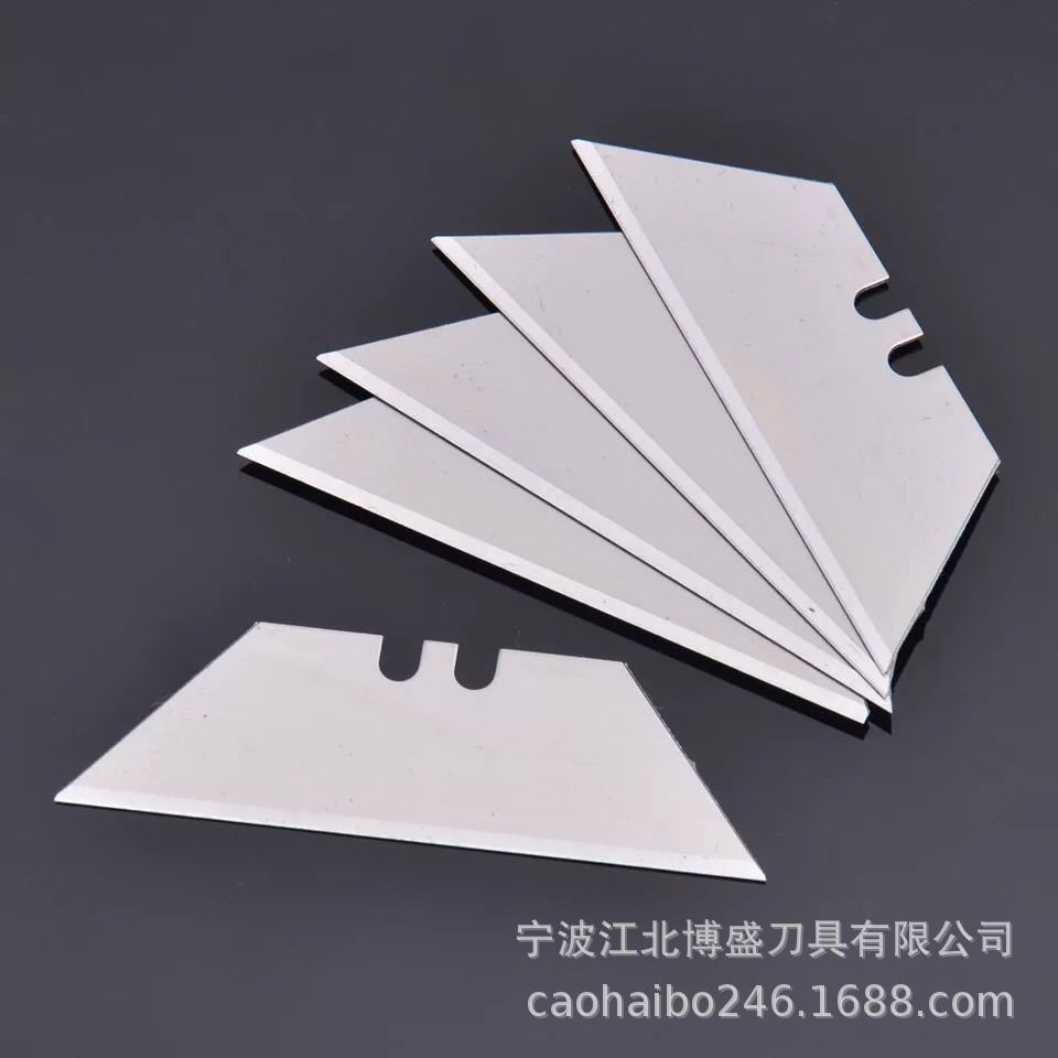 Factory batch: 0.6mm 10 pieces per box, trapezoidal blades, folding blades in various styles, sharp and practical Application Scenario