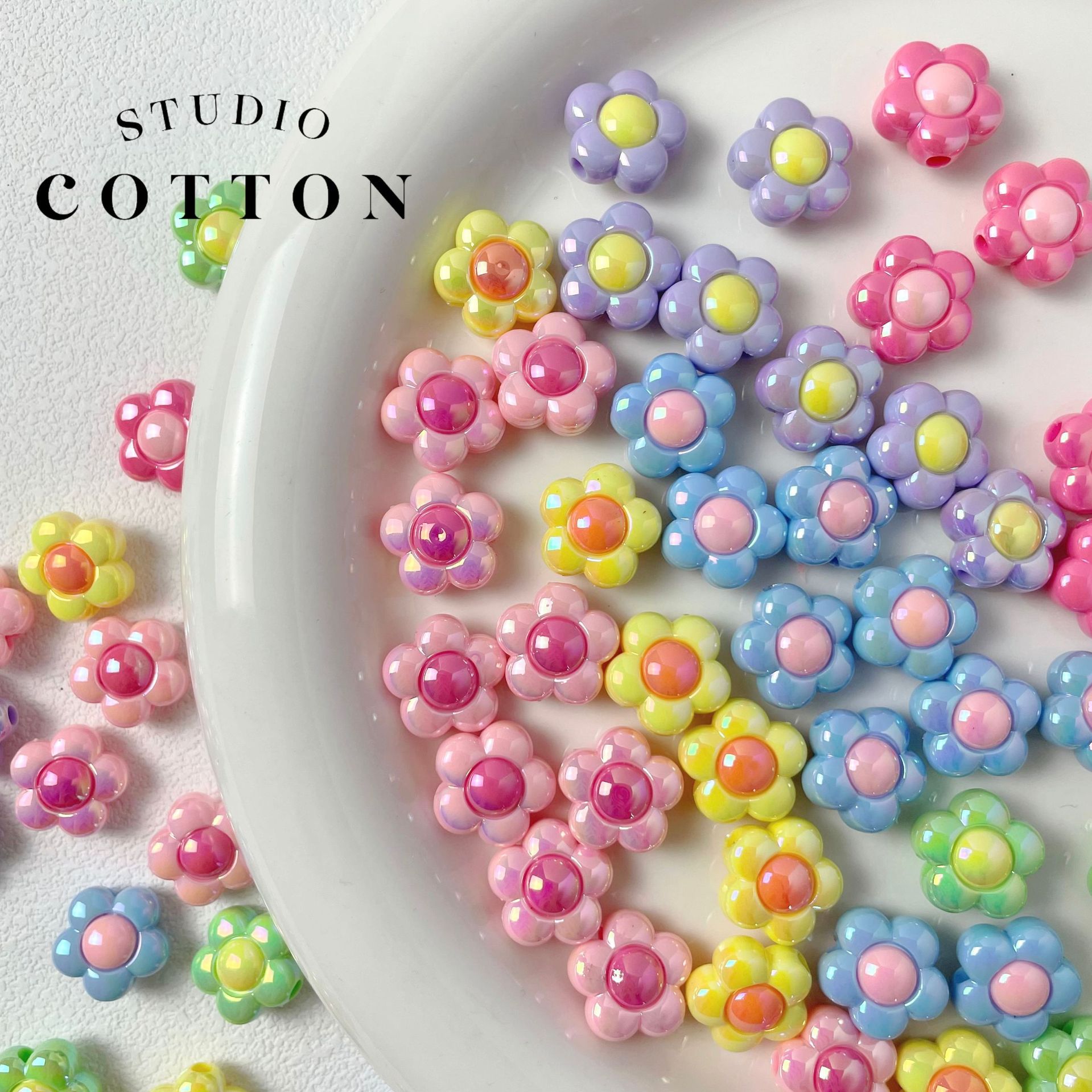Uv-coated small flower bead diy accessory materials, children's handcrafted accessories, mobile phone chains, necklaces, loose beads wholesale Specification drawing