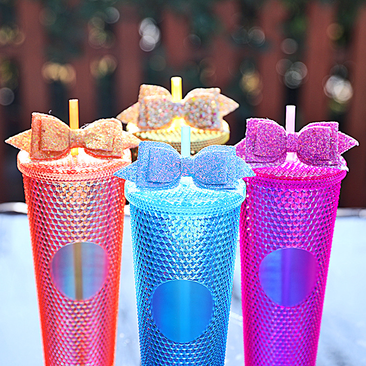 The 2025 new sequined bow durian cup, diamond corn cup and straw cup accessories are creative and of high appearance level full figure