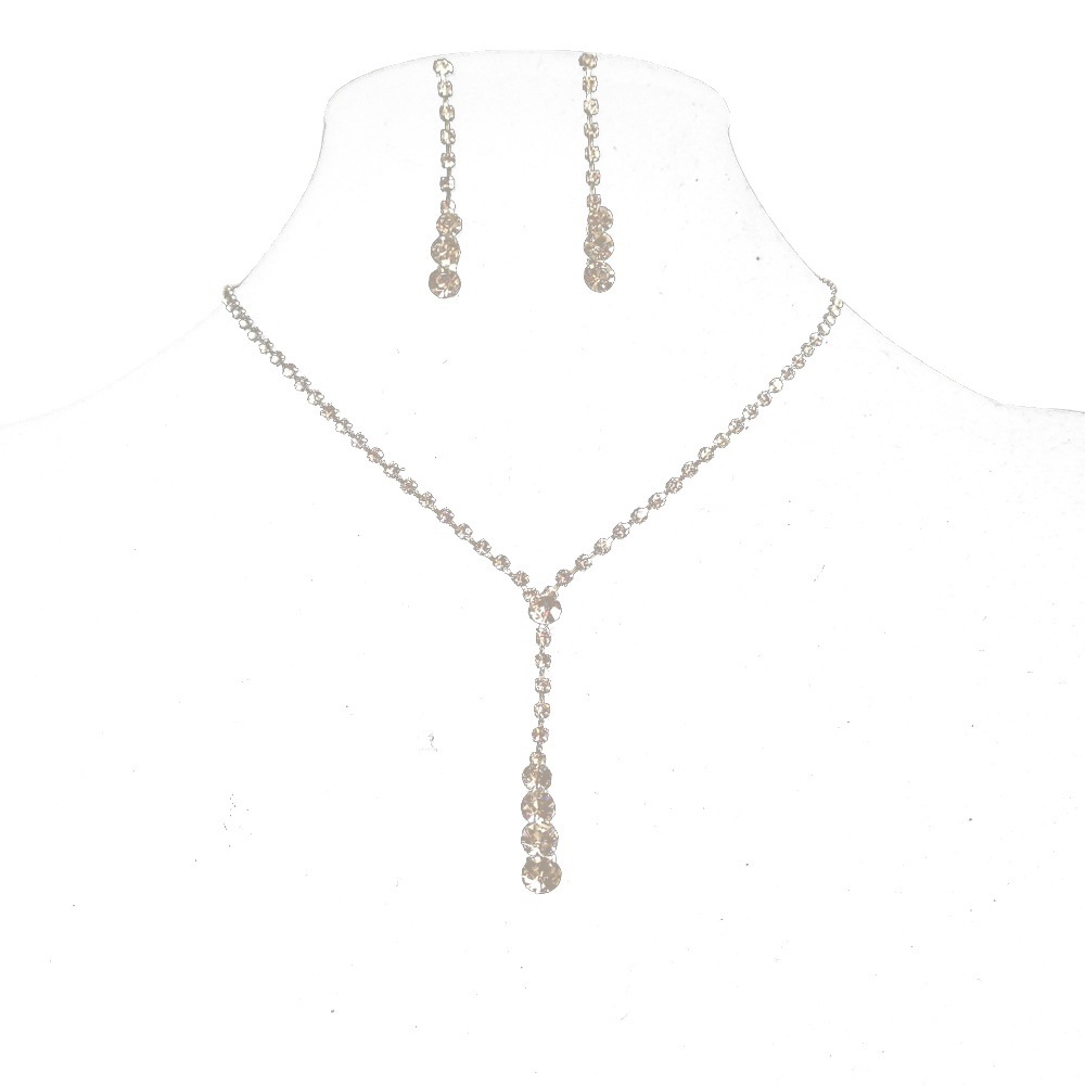 Wedding accessories: European and American Bridal jewelry, water drop and diamond necklace, earneedle set, two-piece set Item Picture