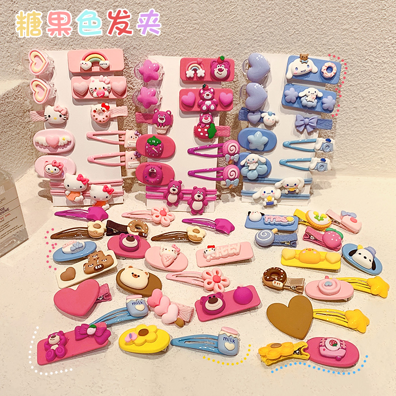 Super cute and adorable strawberry bear cartoon hair clips, baby girl hair accessories, bangs clips, headwear, girl hair clips, bb clips Application Scenario