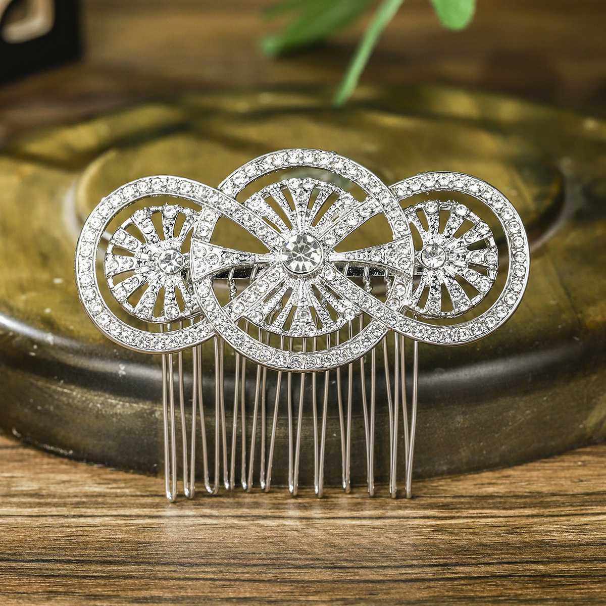 Cross-border bride accessories alloy insert comb, European and American style photo studio portrait headwear, wedding retro updo water diamond comb full figure