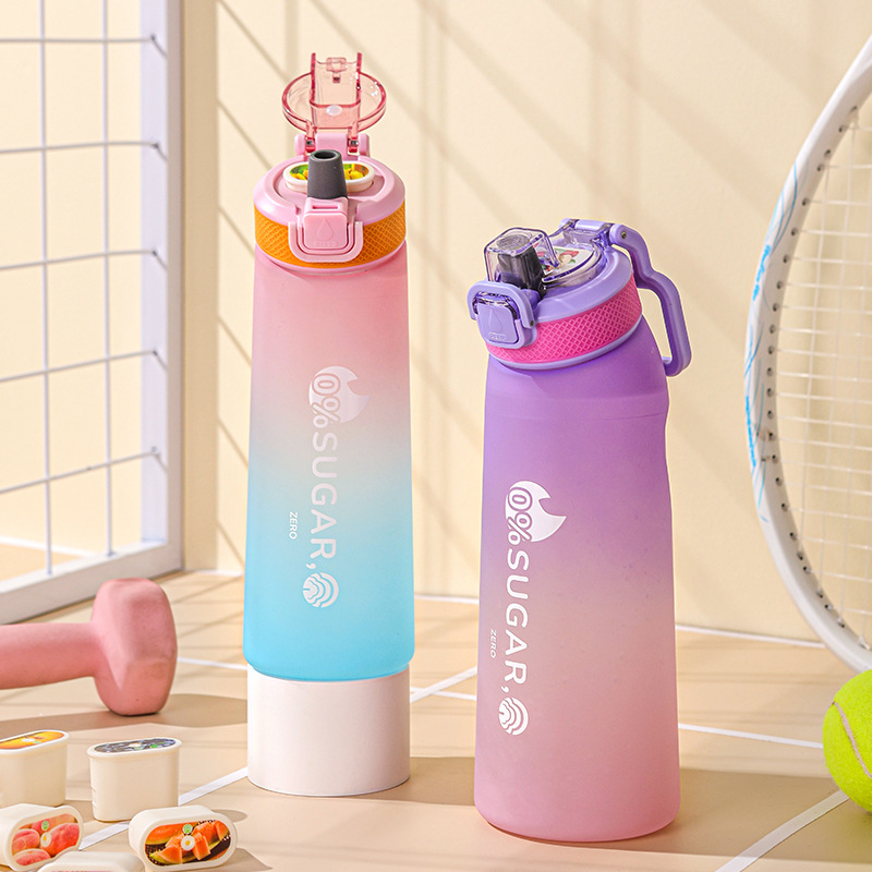 New sugar-free and caloric scented cup with fruit play ring, tritan material water bottle, food-grade scented water cup Application Scenario