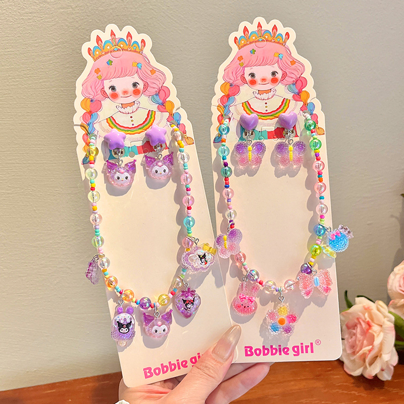 Cute cartoon children's necklace, beaded earrings, sweet girl's colorful pearl pendant, girls' accessories and ornaments Application Scenario
