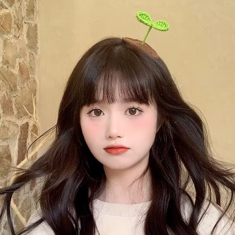 The 2022 new three-dimensional little bean sprout hair clip, a popular woolen knitted cute and creative bangs and funny hair clip bb clip Specification drawing