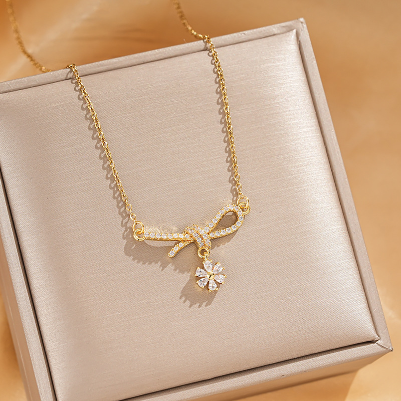 Korean InS-style zircon bow pendant titanium steel necklace women's fashion colorful tassel collarbone chain accessory wholesale Specification drawing