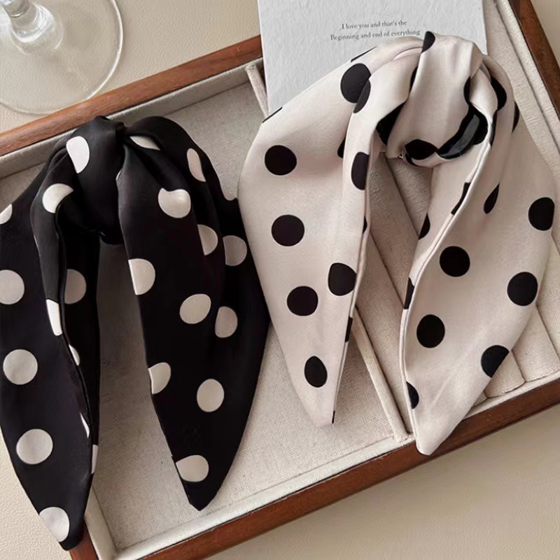 The Story of the Rose, the same polka dot ponytail grab clip, bow hair clip, updo shark clip for women as Liu Yifei and Huang Yimei details Picture