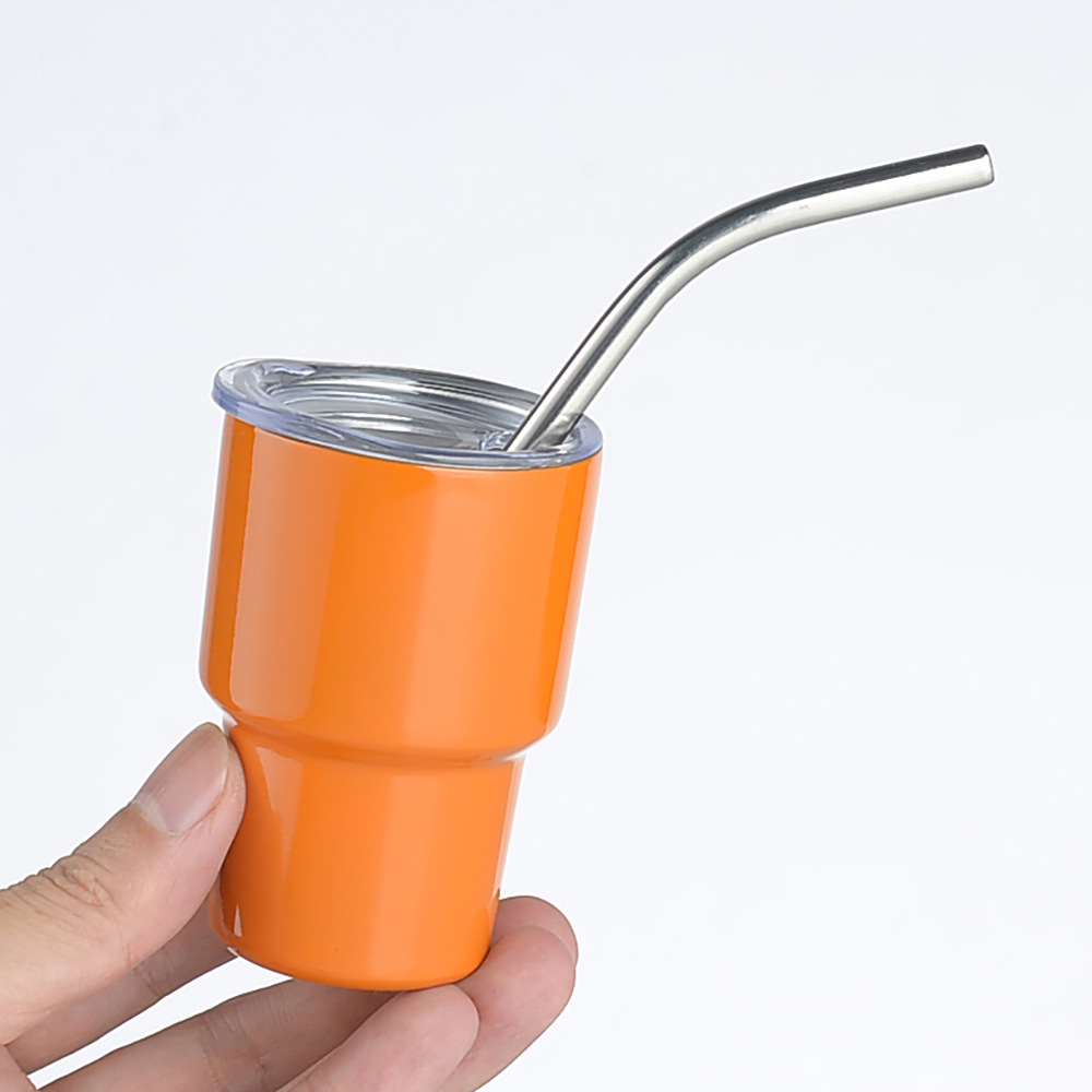 Customized trade 3oz car cups, straws, insulated cups, cold preservation ice cups, outdoor sublimation mini beer mugs Application Scenario