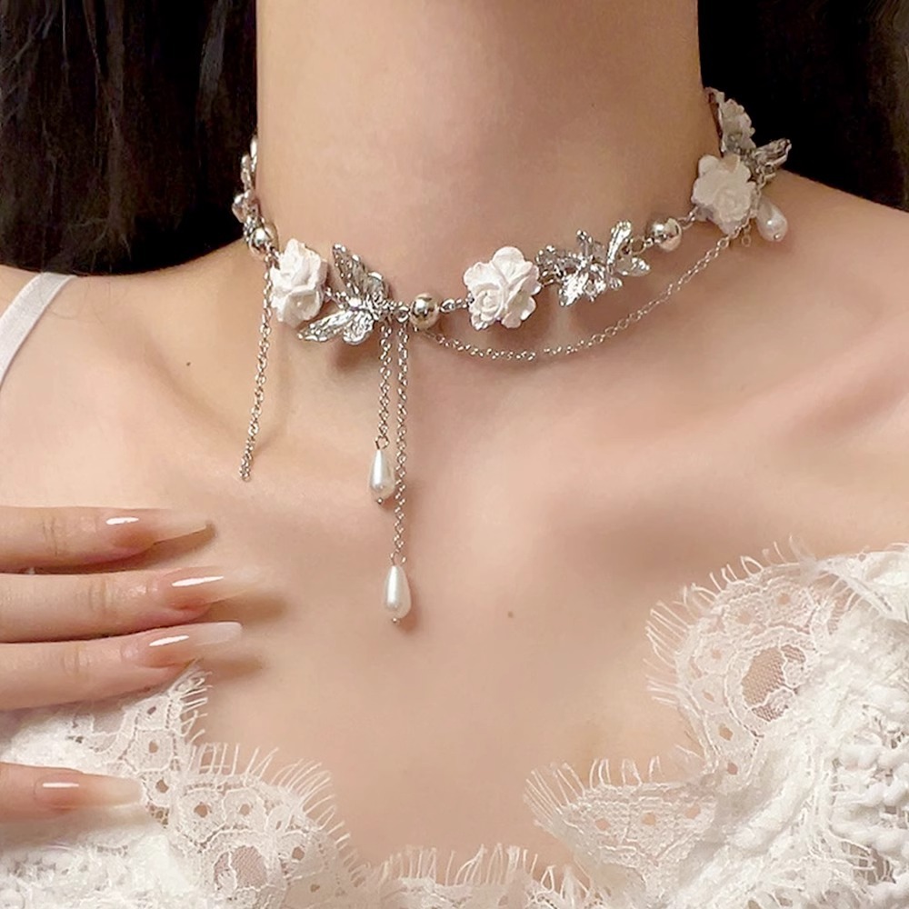 White flower butterfly pearl tassel necklace for women, 2025 new style, light luxury choker collarbone chain necklace full figure