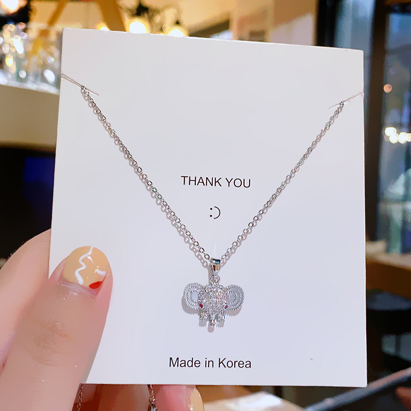 Korean style, light luxury, auspicious little elephant pendant, titanium steel necklace, women's niche design sense, versatile collarbone chain accessory Application Scenario