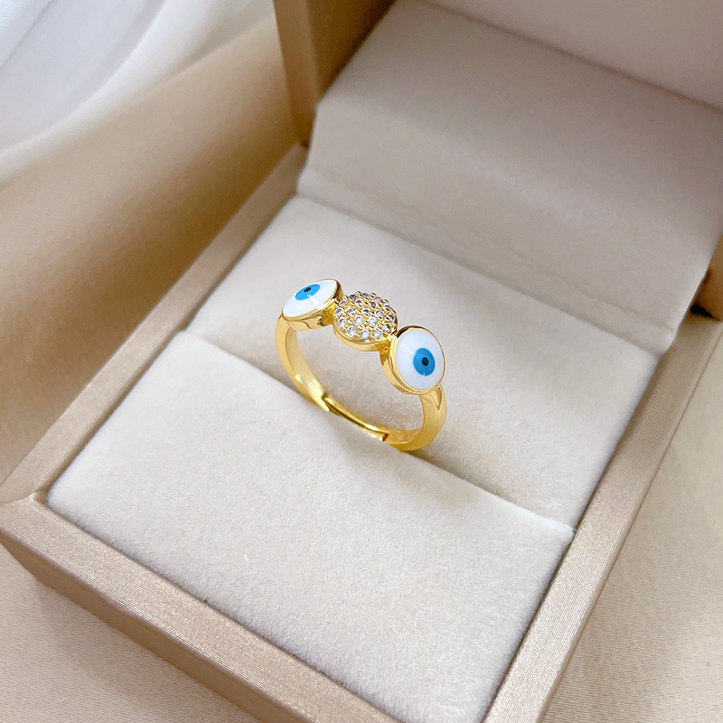 【 Real gold electroplating 】 Cute eyes zircon fashionable micro-inlaid light luxury ring index finger ring, the same style as Internet celebrities, cold style Application Scenario
