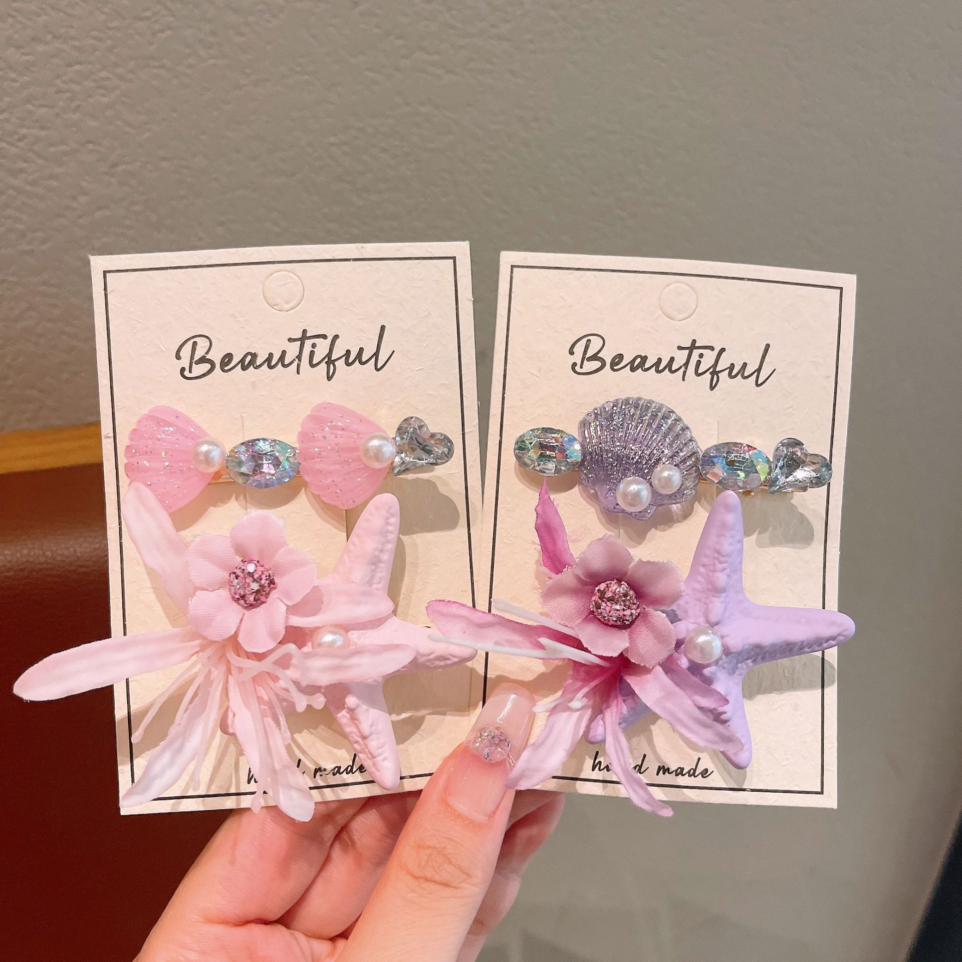 Children's super fairy starfish flower hair clips, girls' updo hair clips, duckbill clips, girls' bangs, broken hair clips, baby hair clips and headwear Application Scenario