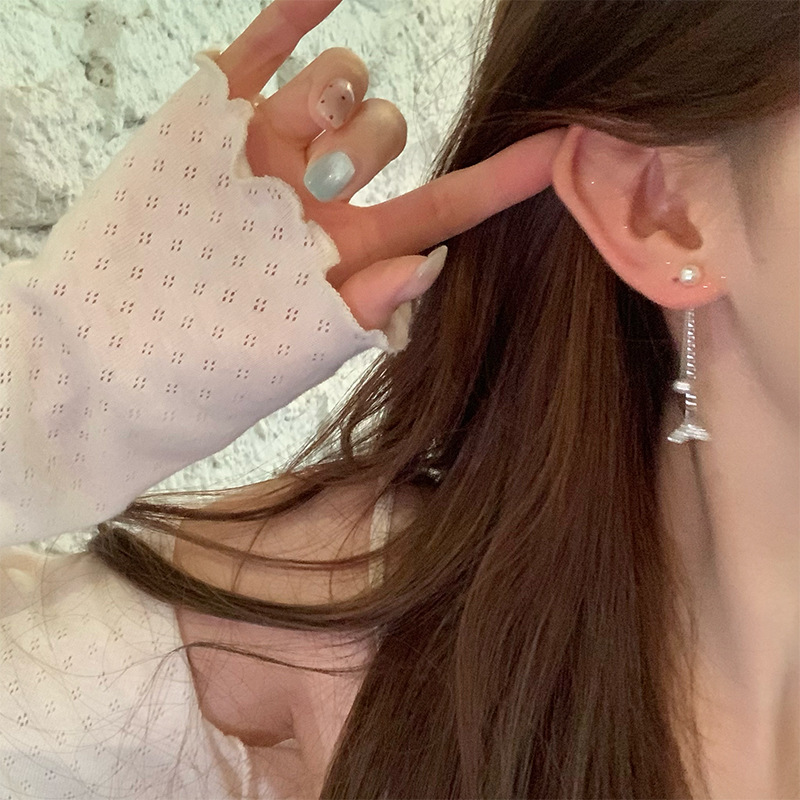 Korean-style tassel fishtail pearl earrings for women, light luxury, niche and high-end, grand stud earrings, fashionable and elegant, dual-wear earrings Specification drawing